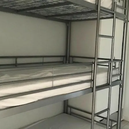 Spacieux T3 6 Pers Avec Piscine, Proche - - Fr-1-81-501 Appartement